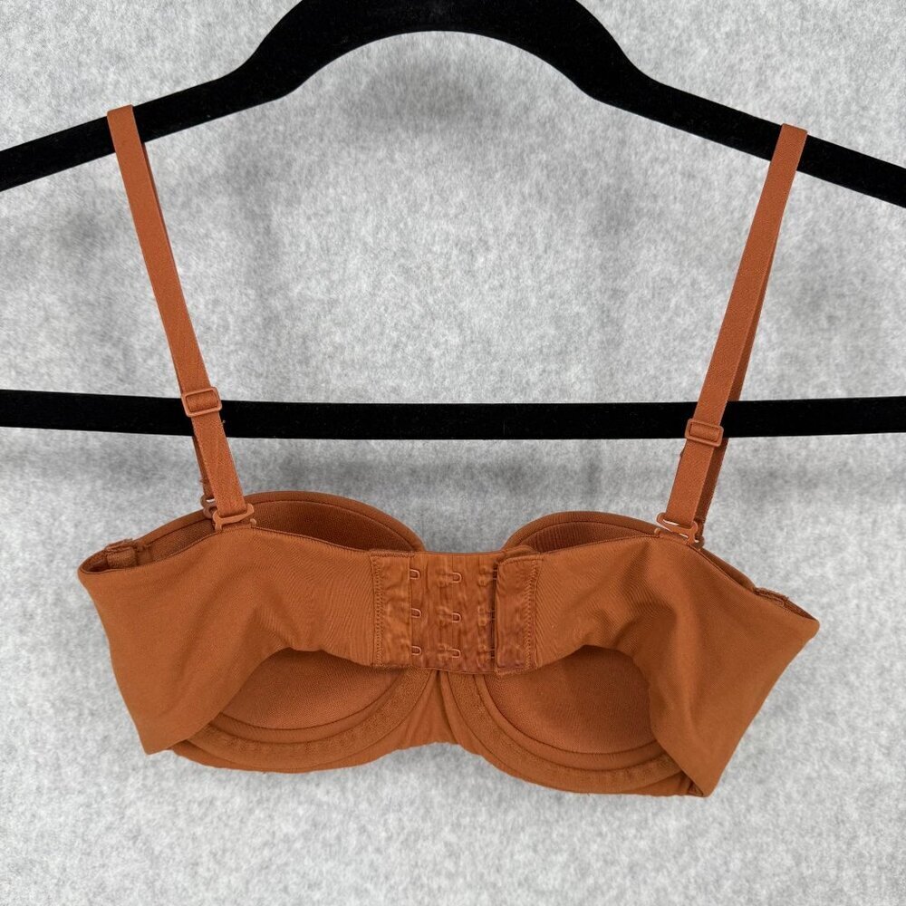 Skims Fits Everybody Strapless Bra Size 32B Bronze Clay Brown Neutral Multiway - Picture 2 of 8
